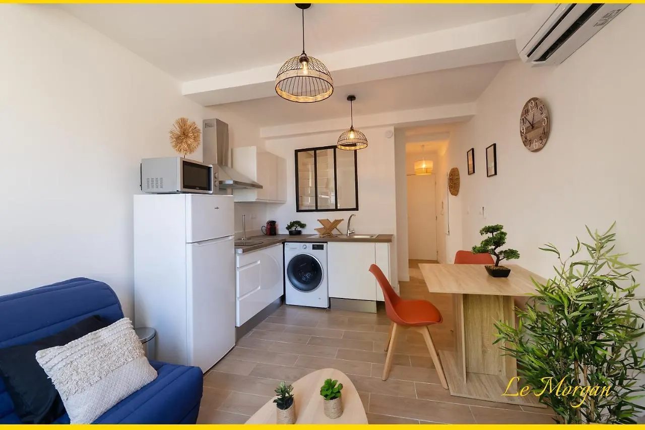 Le Morgan - Magnifique Appartement Cours Principal Plein Centre Avec Parking Salon-de-Provence